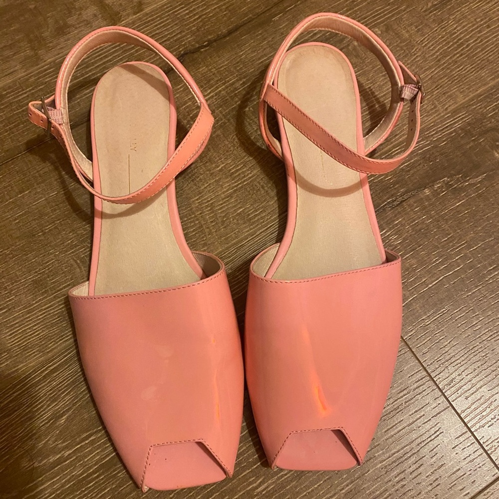 Intentionally Blank Peep Toe Vegan Patent Leather size 11